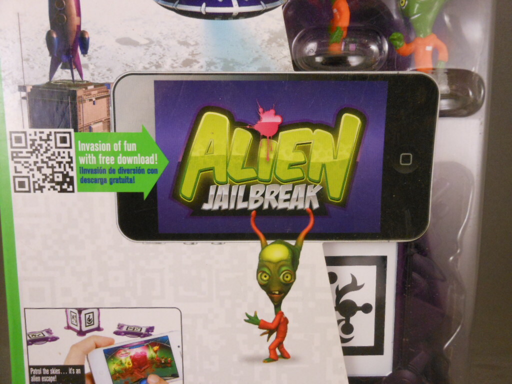 New WowWee Alien Jailbreak Handheld Software iOS Android Video Game & Figures