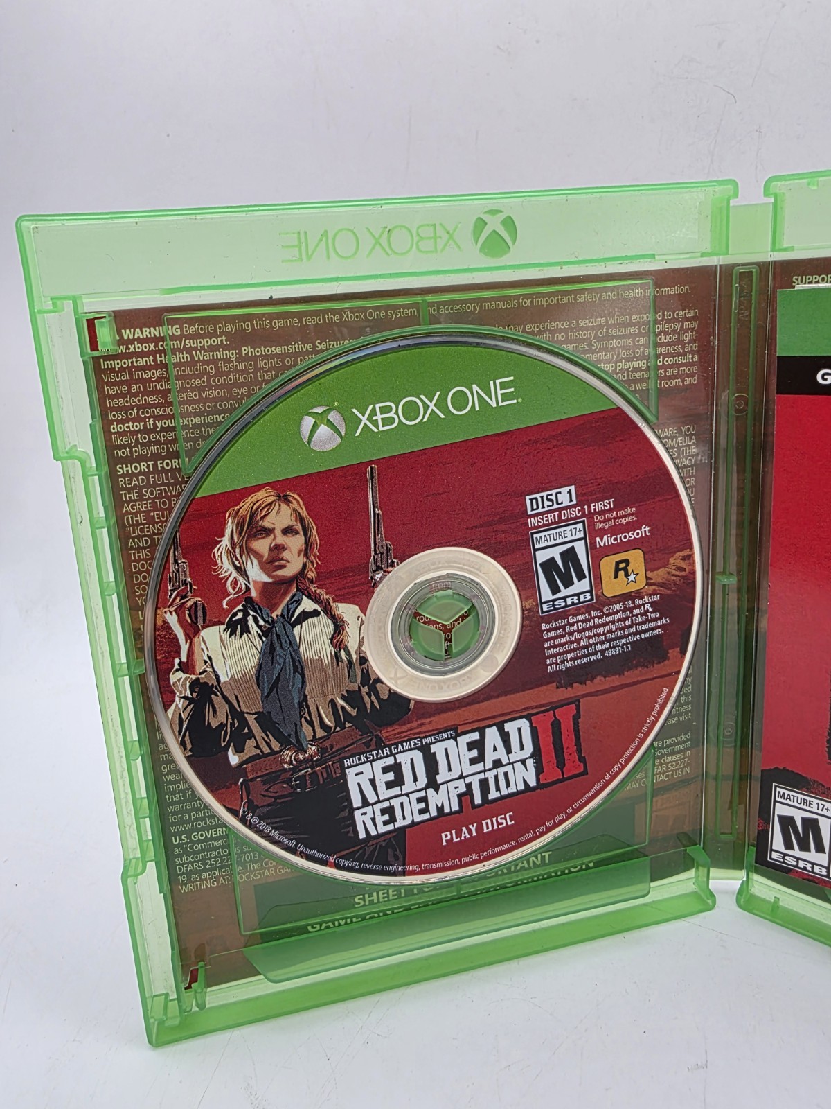 Red Dead Redemption 2 XBOX One Complete W/ Both Discs & Map