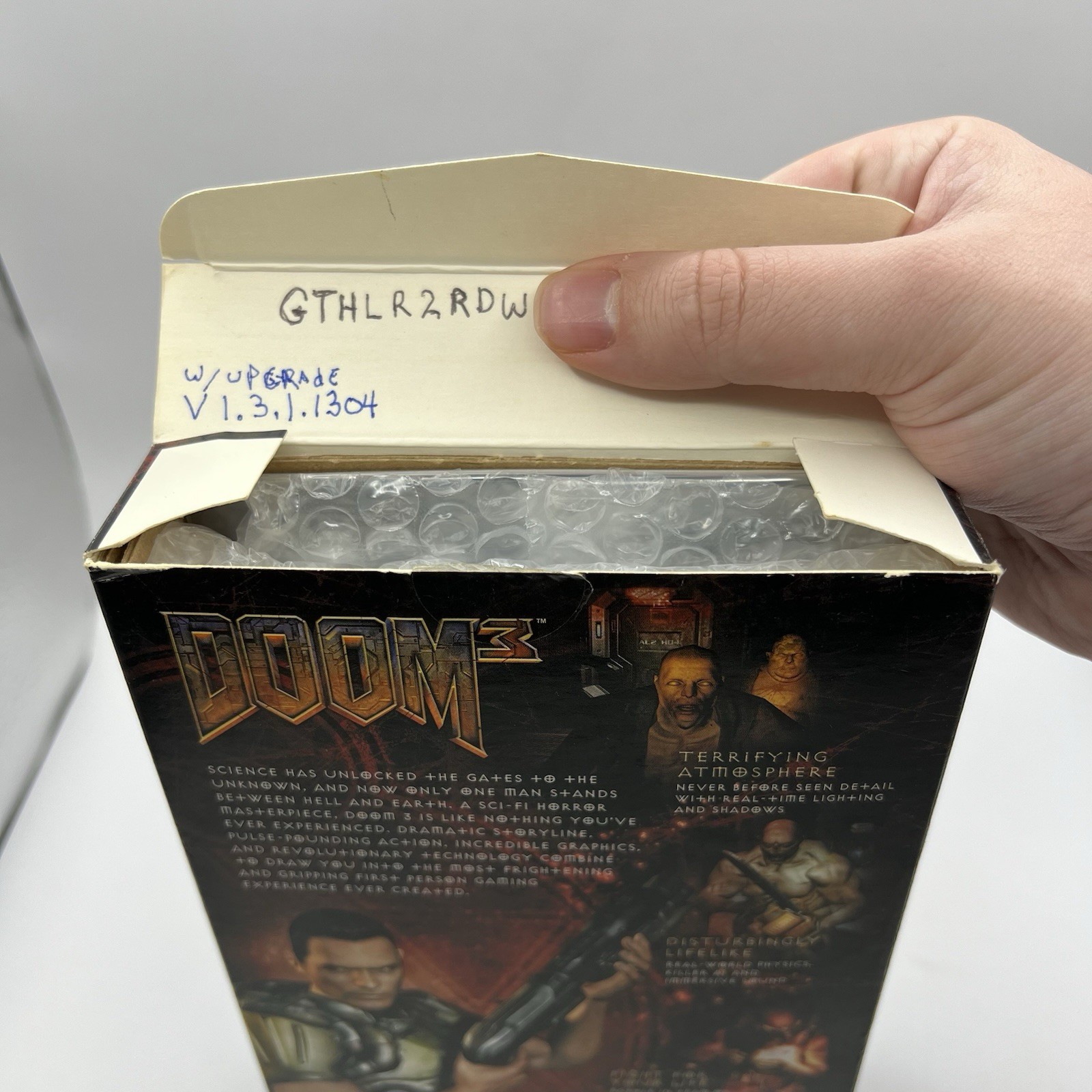 Doom 3 – Mac – Video Game Complete with Key Code (THIS IS FOR MAC ONLY)