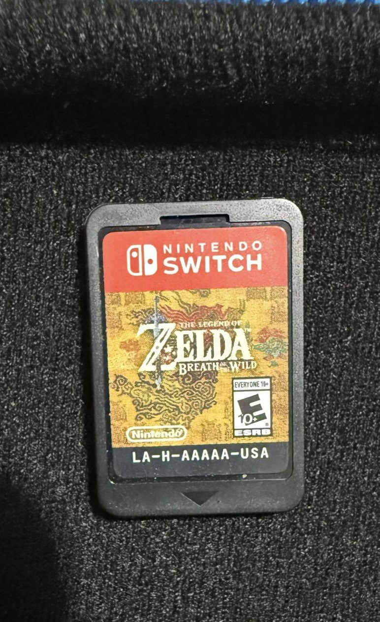 The Legend of Zelda: Breath of the Wild – Nintendo Switch (No Case)