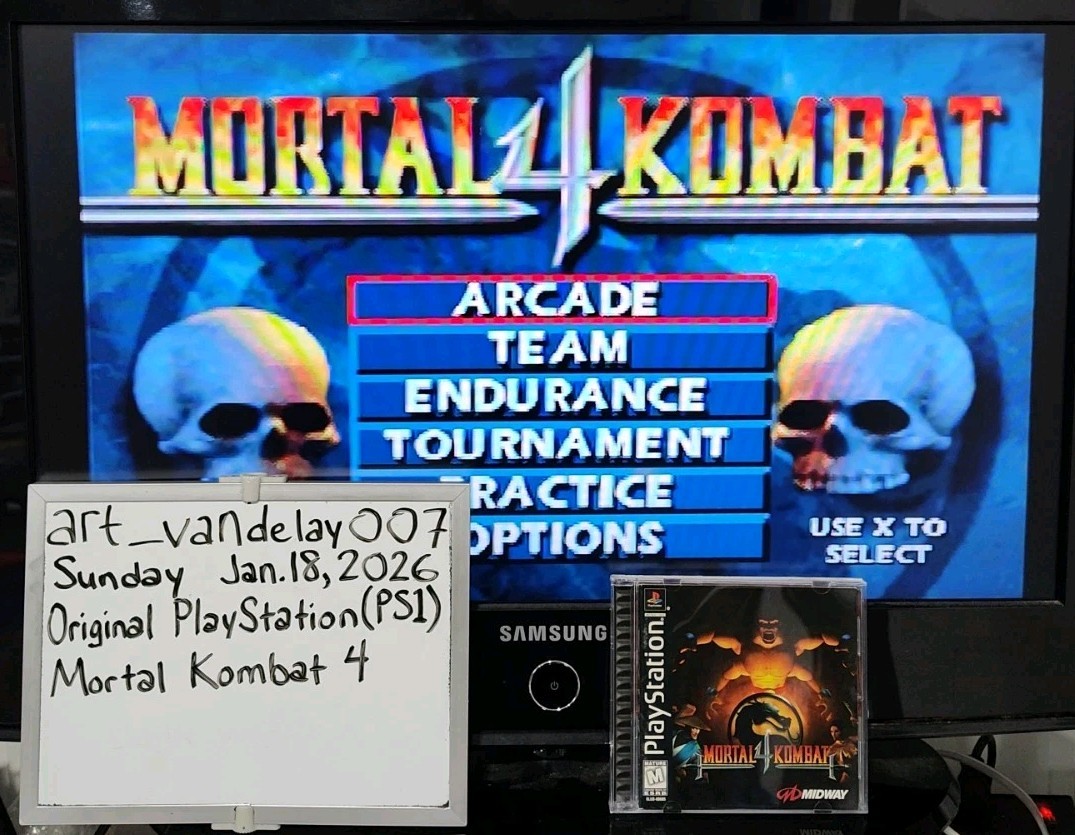 Mortal Kombat 4 – (PS1, 1997) *CIB w/ Reg Card + Case Protector* VGC* Tested!