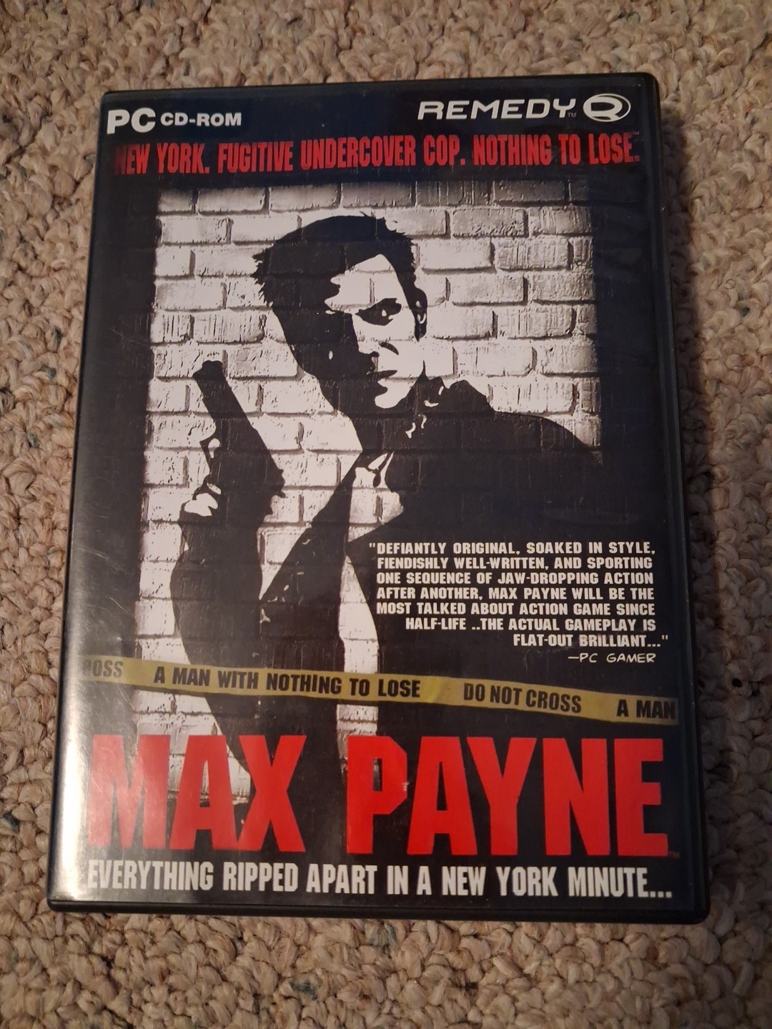 Complete (CIB) with Manual Max Payne PC CD ROM Game (2001) Action, Shooter