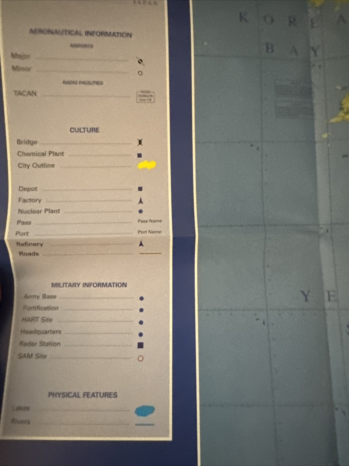 MicroProse Falcon 4.0 Flight Simulator-Squadron Leader Spec. Ed. Binder-complete