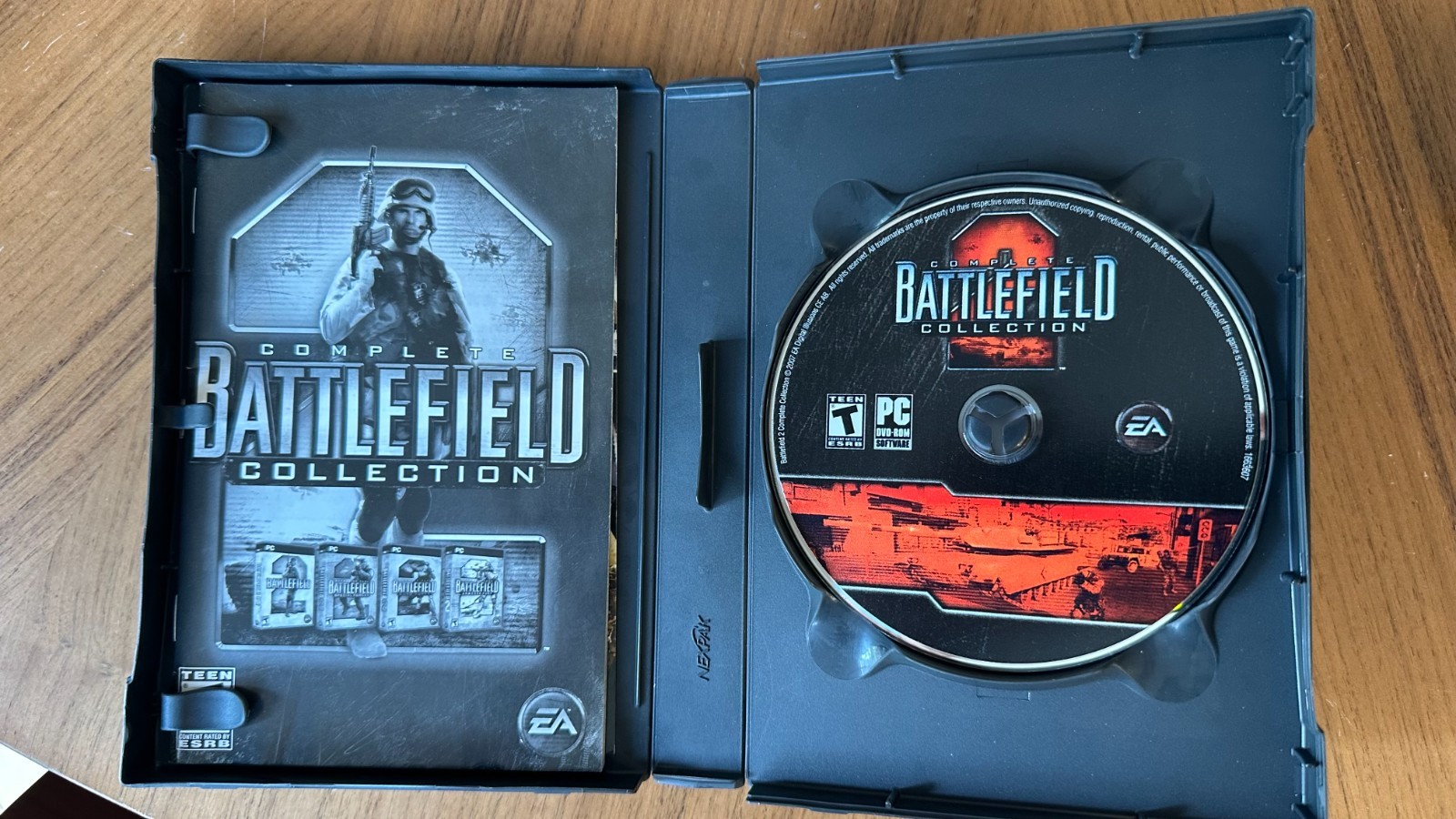 Battlefield 2 Complete Collection PC DVD-ROM 2007 EA – No Bans No Scratches