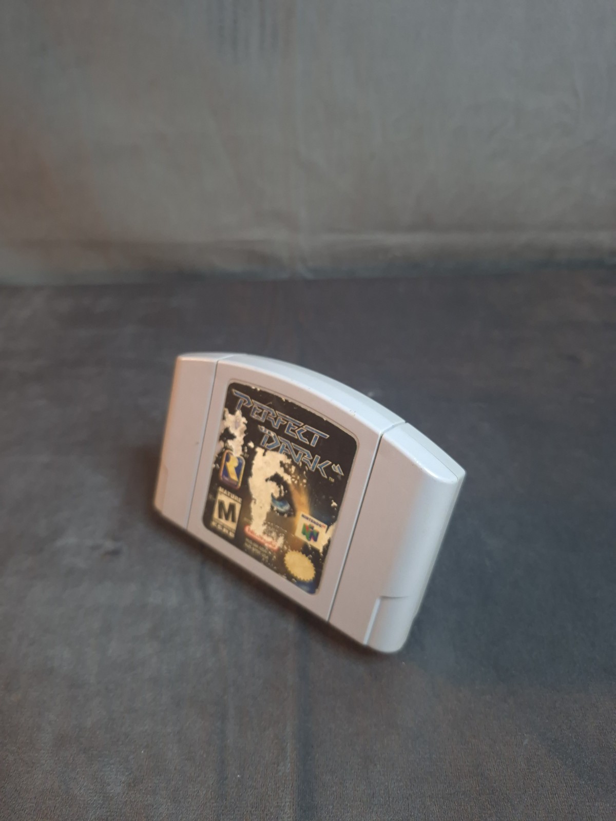 Perfect Dark (N64, 2000) *TESTED/AUTHENTIC/CLEANED Nintendo 64 Cart Only