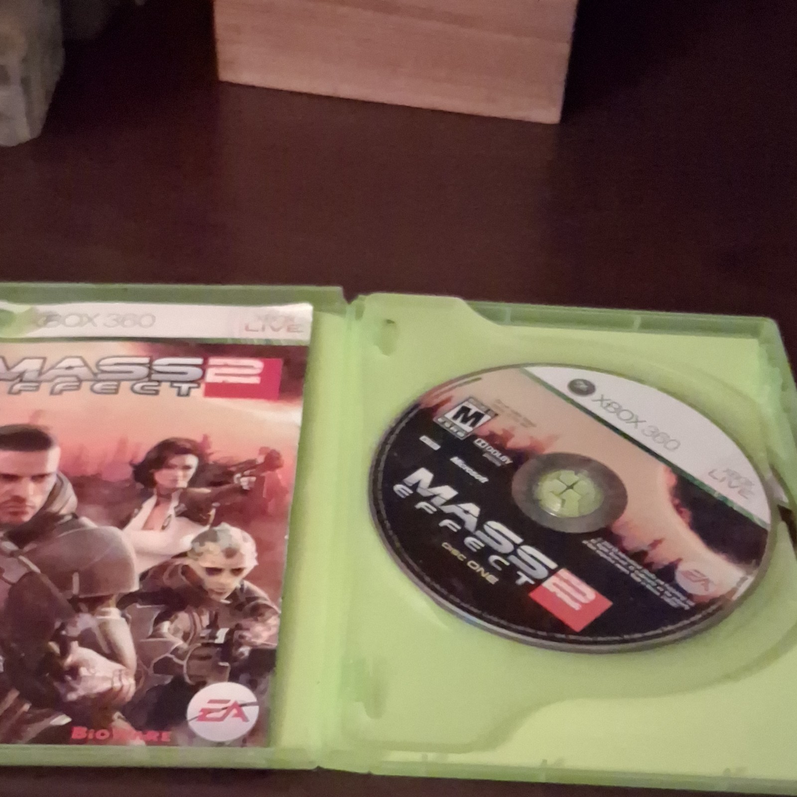 Mass Effect 2 Microsoft Xbox 360 NTSC-U/C M Rated Mass Effect Series w/ Manual