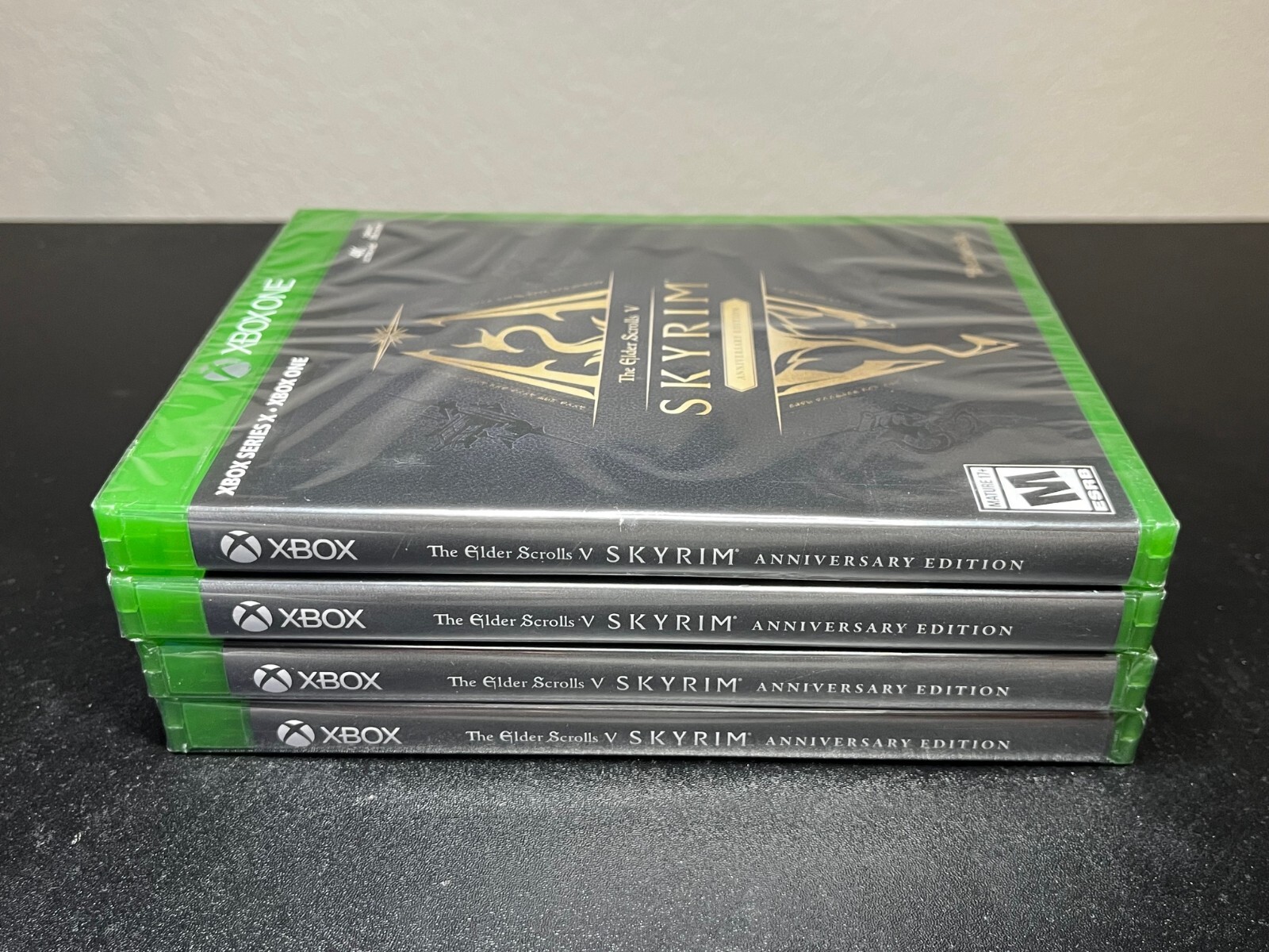 The Elder Scrolls V Skyrim – Anniversary Edition Xbox 1 XB1🔥Fast Ship🔥Sealed