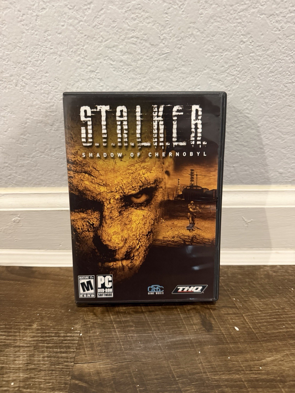 Stalker Shadow of Chernobyl Complete with Manual (PC, 2006)