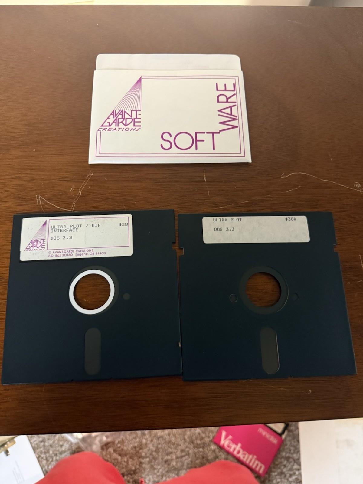 Apple II Ultra Plot DOS 3.3 2 Disk Set w/ Original Avant Garde Creations Sleeve