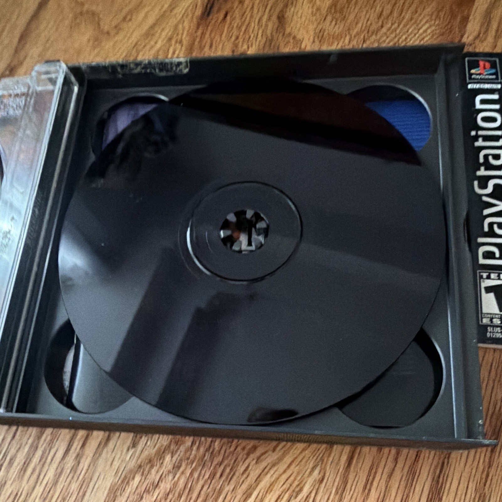 Squaresoft Final Fantasy IX (Sony PlayStation 1) 4-Disc Manual NTSC-U/C 2000 T