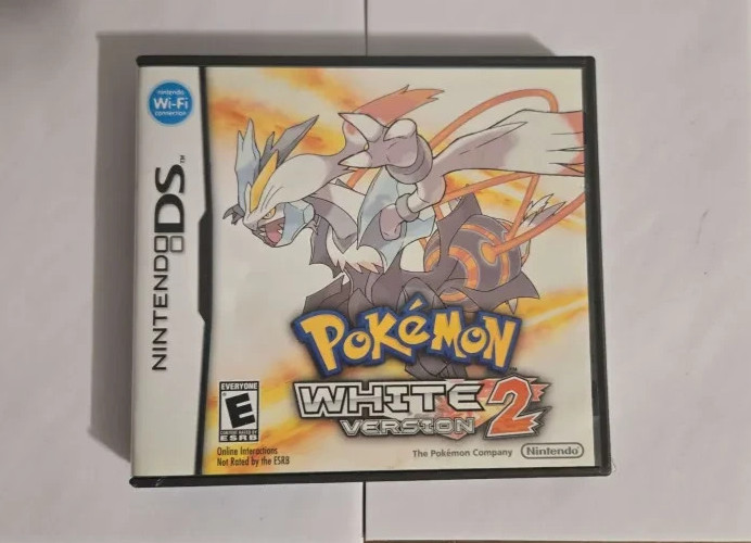 Pokemon: White Version 2 (Nintendo DS) AUTHENTIC CIB WITH MANUAL