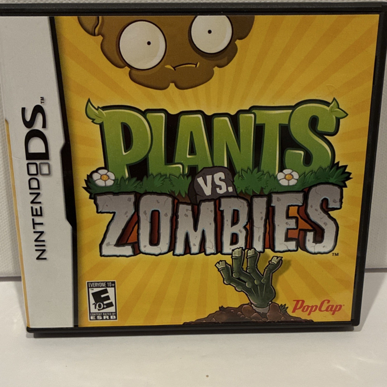 Nintendo *DS* Plants vs. Zombies PopCap Manual Included w/ Case 2011