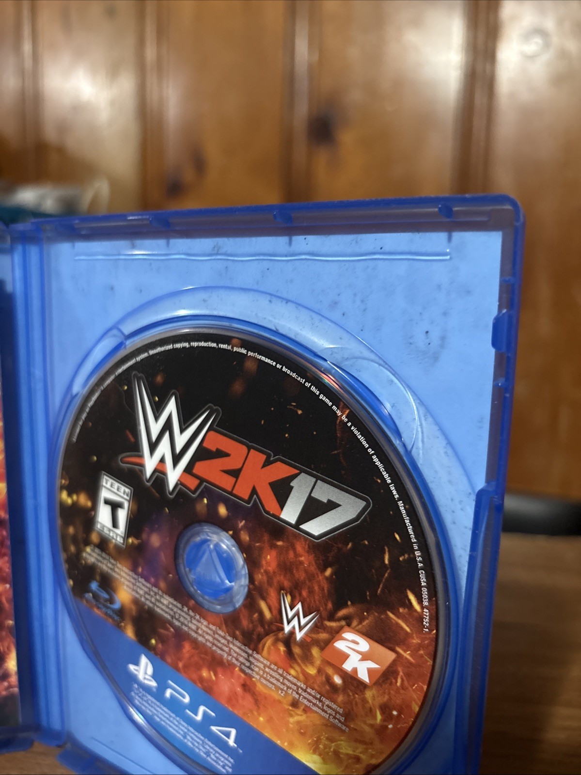 TESTED COMPLETE MINT DISC CIB W/ INSERT WWE 2K17 (Sony PlayStation 4, 2016) W2K